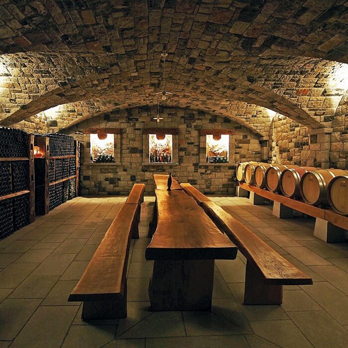 4domacija lisjak wines bewine