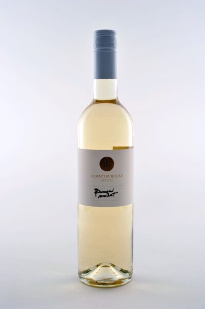rumeni muskat domacija bizjak be wines