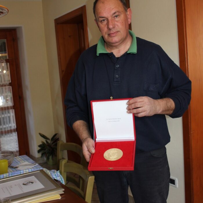 2zgonik wines bewines