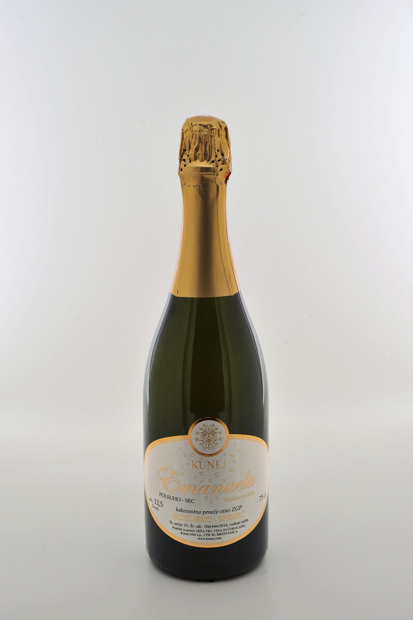 emanuela sec kunej be wines