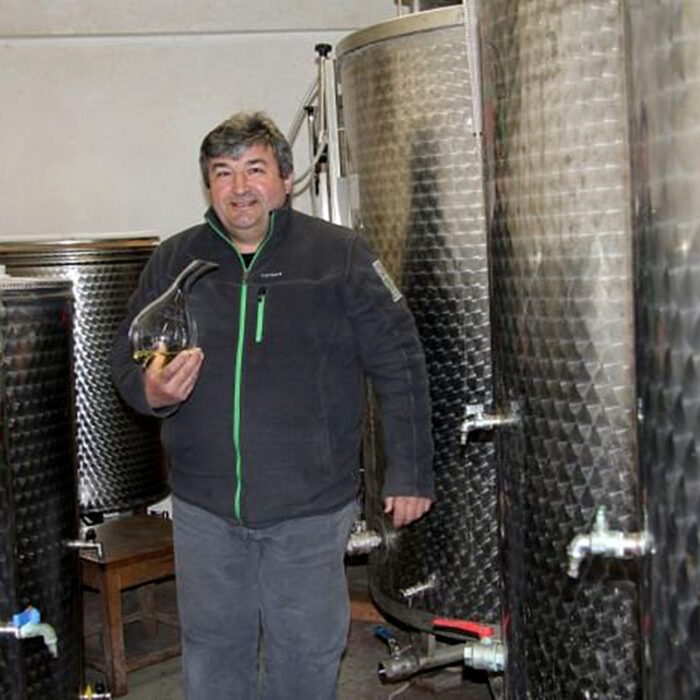 3ajster pekel wines bewines