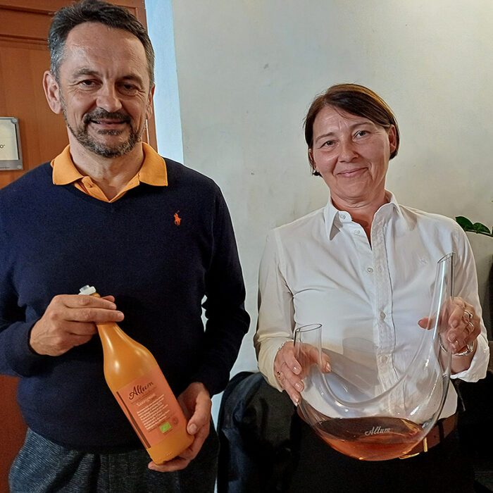 1altum wines bewines