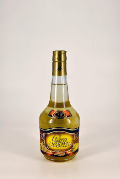 quince honey brandy stara pesma be wines